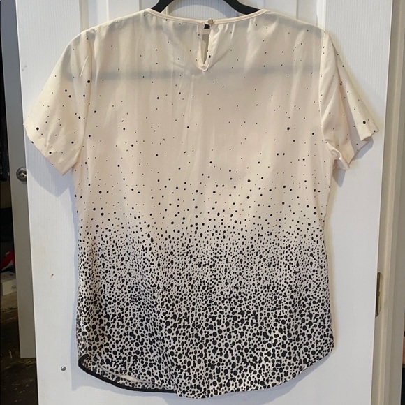 Short sleeve sequin blouse top - Picture 4 of 6